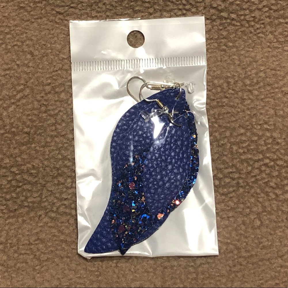 Leather earrings